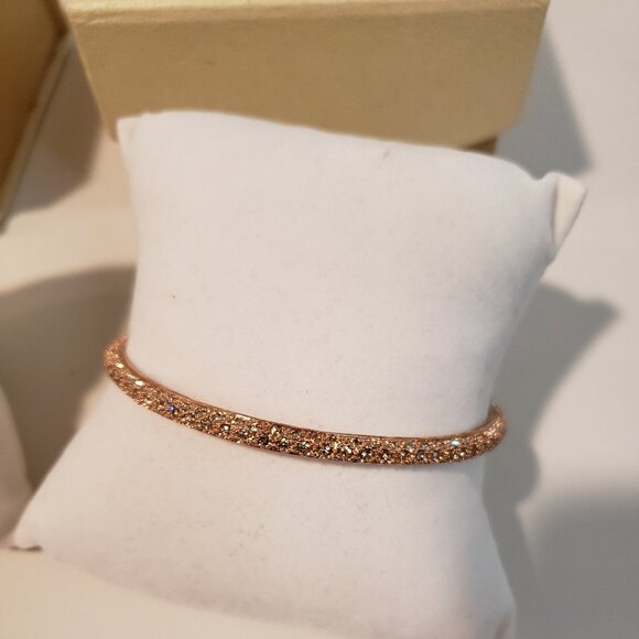 Pamela Anderson Bracelet Set - Picture 2 of 6